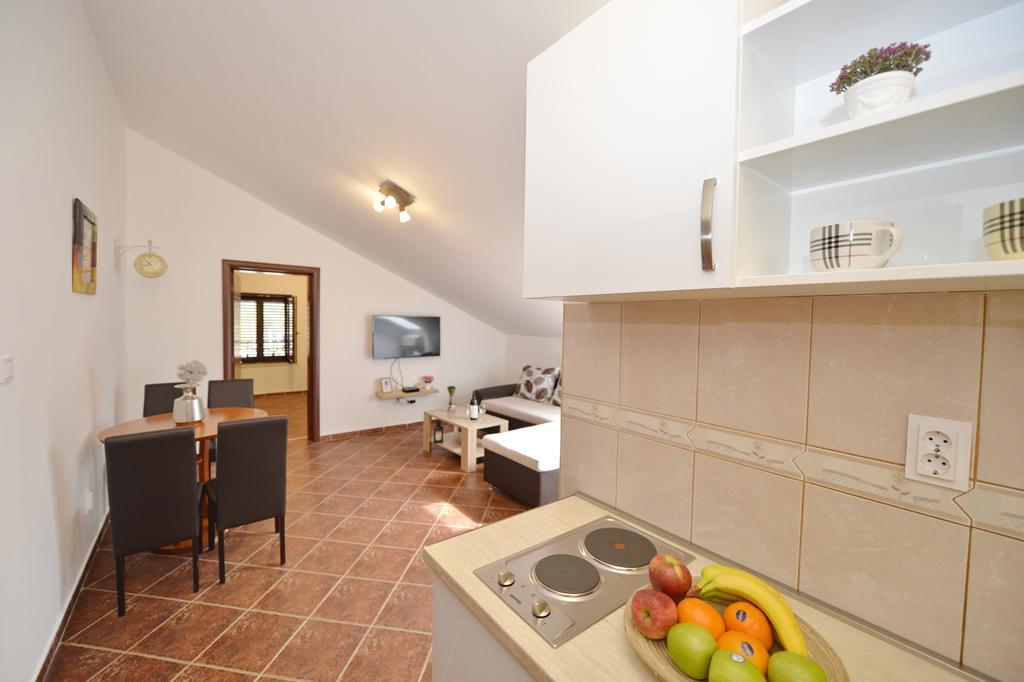 Apartment Atina Kotor Exterior foto